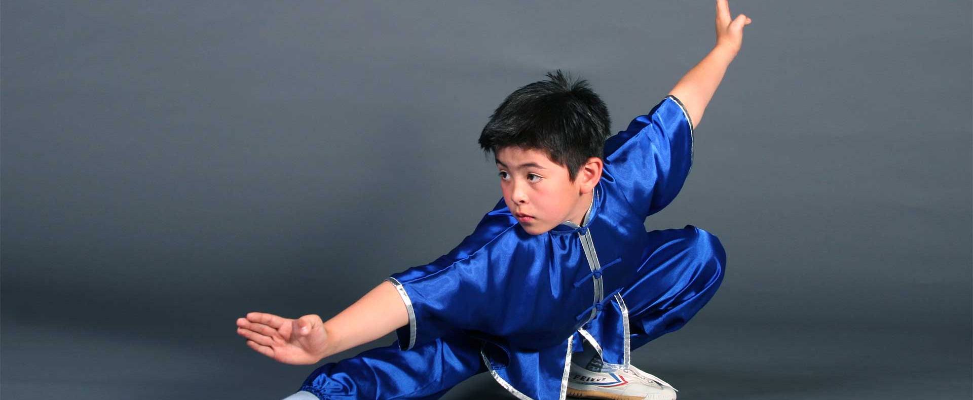 CORSI JUNIORFascia 6 - 9 anniFascia 10 - 13 anniAutostima - Concentrazione - Disciplina - Divertimento